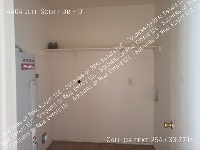 Foto del edificio - 4404 Jeff Scott Dr