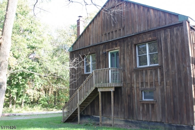 Primary Photo - 245 Millbrook Rd