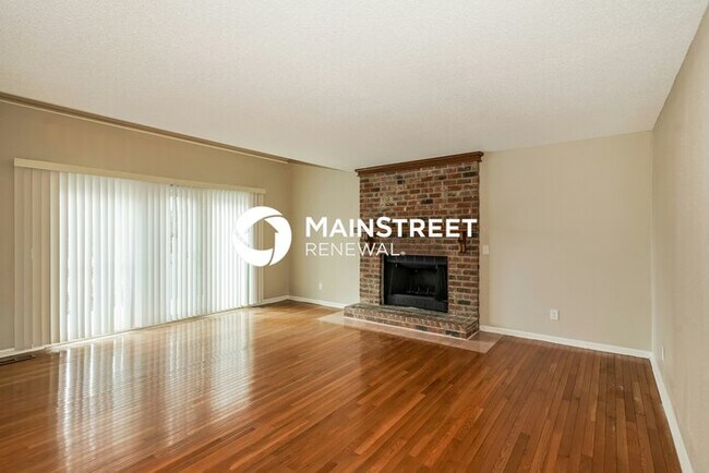Building Photo - 3 Bedroom Pet-Friendly Home in Nashville, ...