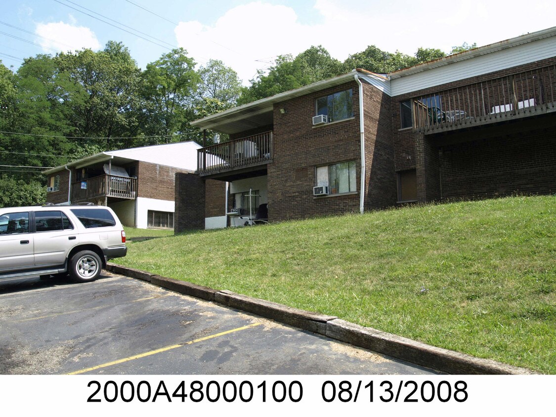 Foto principal - 4800 Hamilton Ave