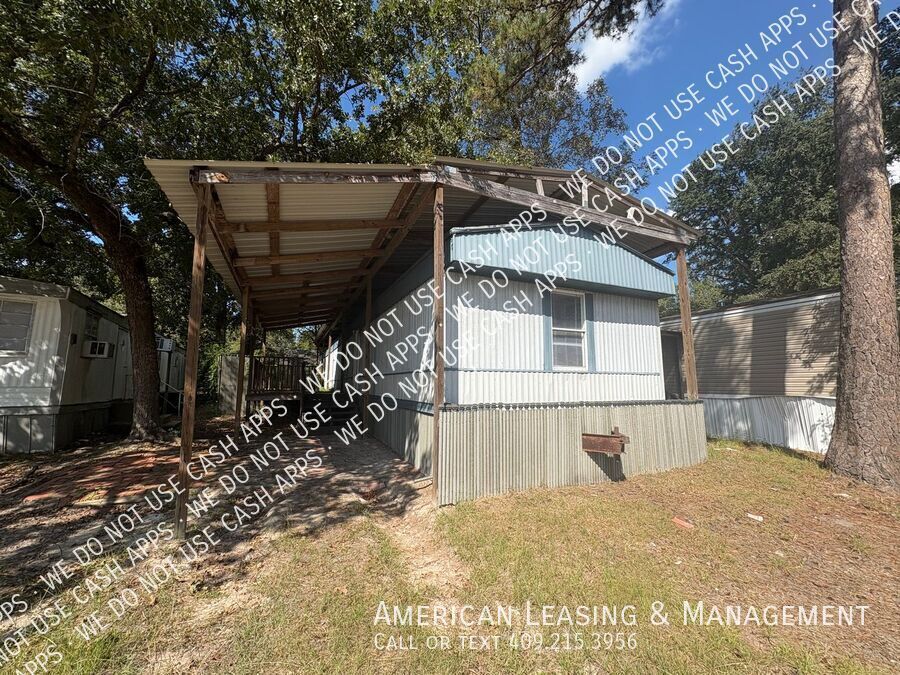Primary Photo - 2909 S Chestnut St