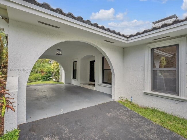 Building Photo - 5901 SW 136th St
