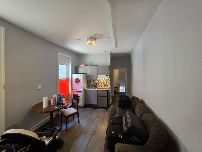 Building Photo - 2216 N 15th St