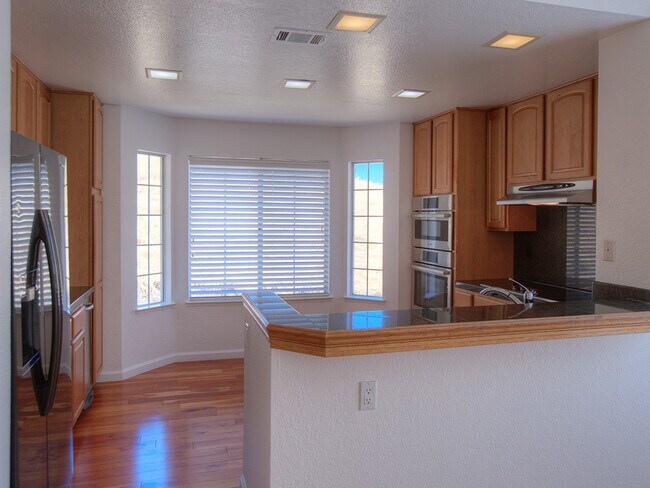 Foto del edificio - Delightful 3 Bedroom, 2 bath, Community Pool & Tennis, West Danville!