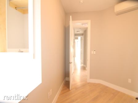 Foto del edificio - 5654 Myrtle Ave