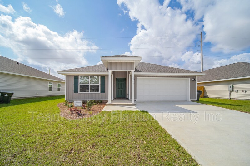 5943 Laurel Oak Dr, Milton, FL 32571 House Rental in Milton, FL