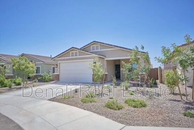 Building Photo - 21423 W Monte Vista Rd
