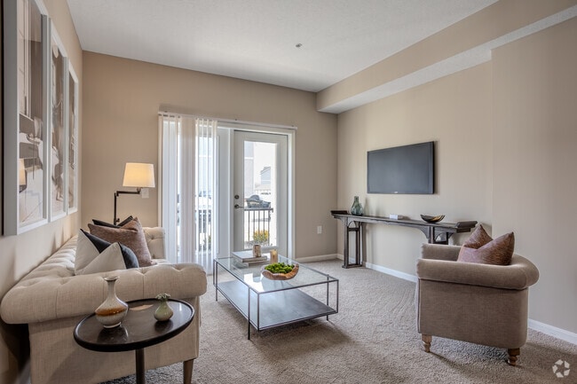 Interior Photo - Lakeside Village