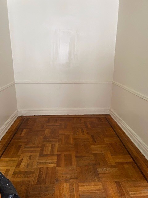 Foto del edificio - 296 E 92nd St