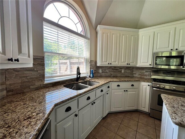 Foto del edificio - 5408 W Redbud St