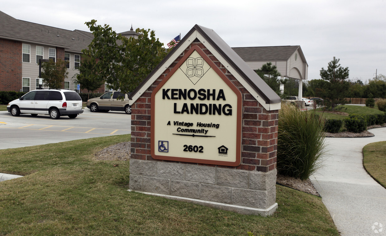 Signage - Kenosha Landing