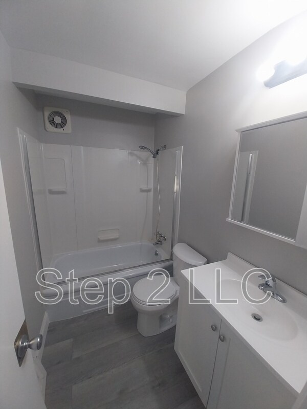 Foto del edificio - 134 Flora Dr