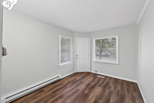 Foto del edificio - 959 Earl St