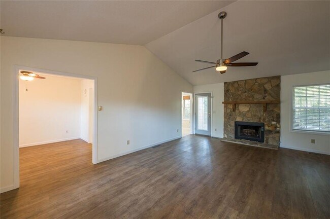 Foto del edificio - 3086 Cynthia Ct