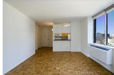 Building Photo - 305 W 50th St