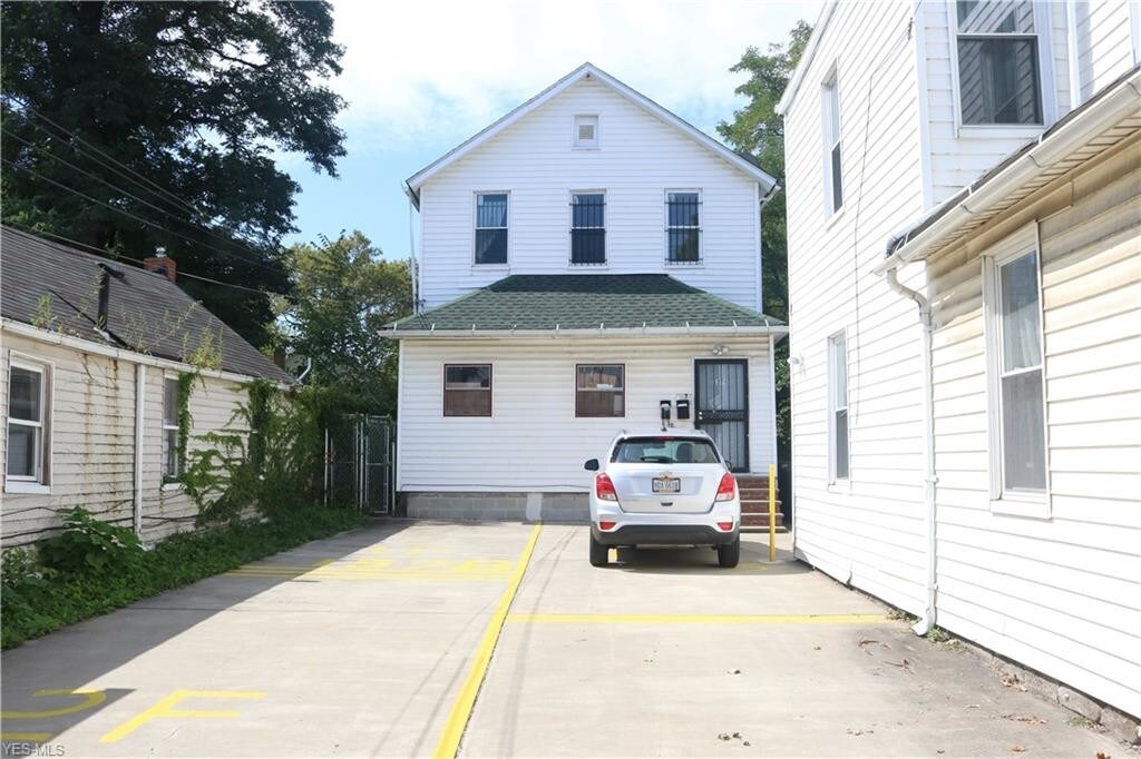 Primary Photo - 1578 E 36th St