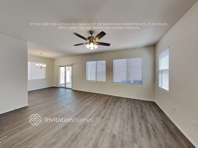 Foto del edificio - 4210 W Irwin Ave