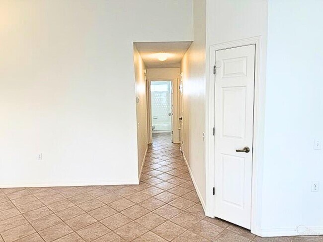 Foto del edificio - 3750 Sterling Point Rd