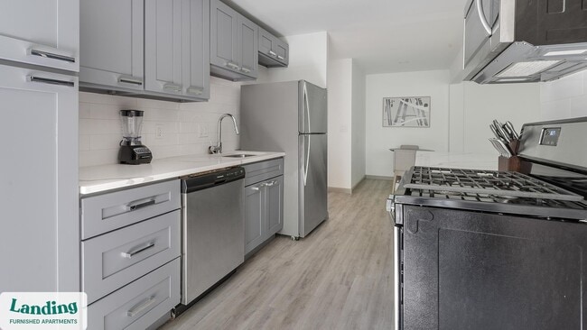 Foto del edificio - 6220 Springhill Dr