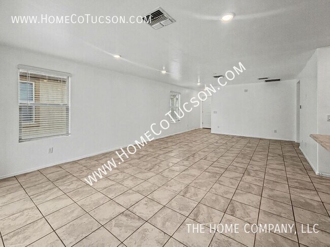 Foto del edificio - 955 W Calle Ronda