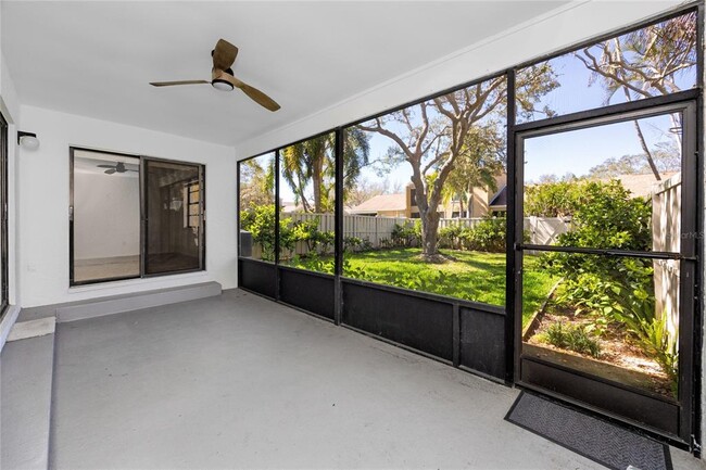 Foto del edificio - 944 SAN CARLOS Ct
