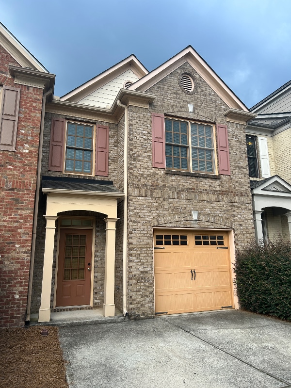 Building Photo - 364 Beynon Terrace