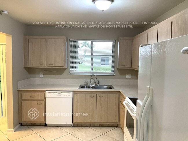 Building Photo - 2069 Discovery Cir E