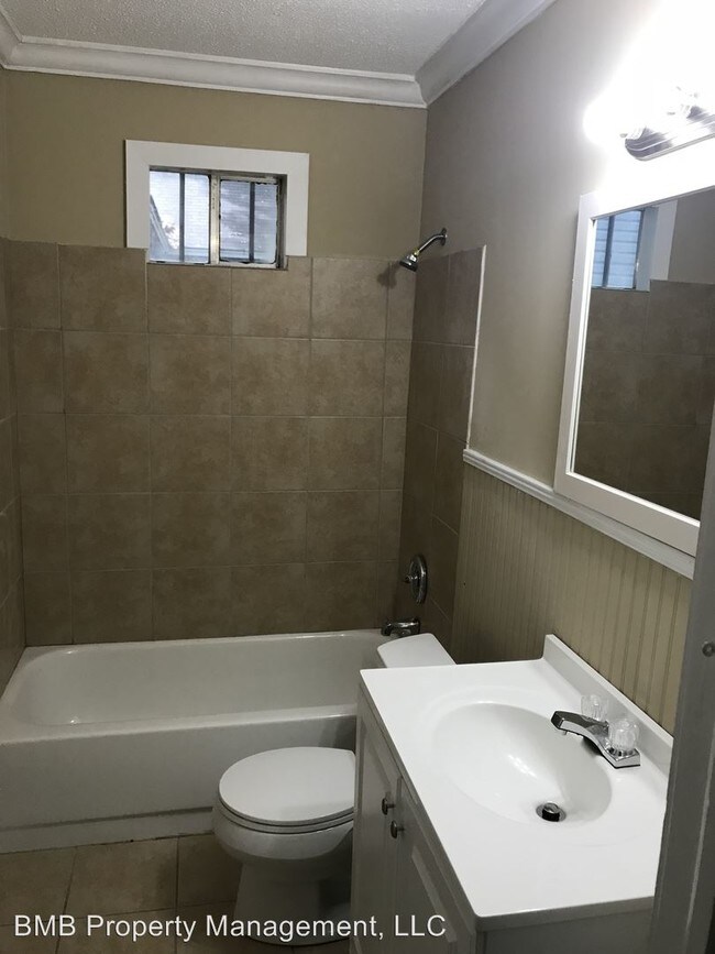 Foto del edificio - 1 br, 1 bath House - 715 Polk Street