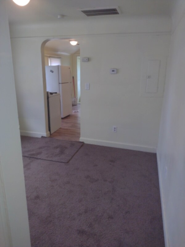 Building Photo - 2180 Olive Ave
