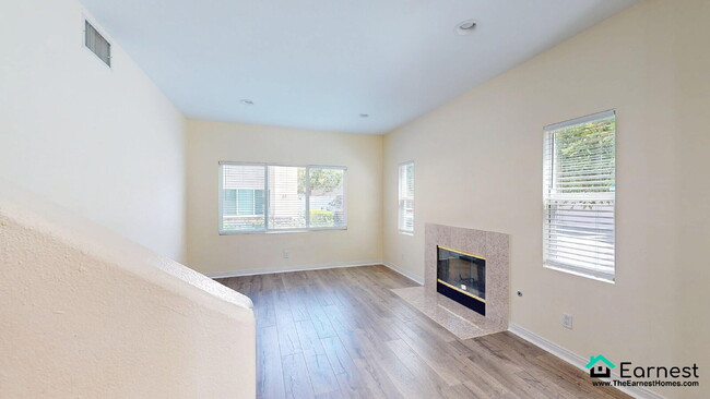 Foto del edificio - Bright & Stylish 4BR Townhouse with Privat...