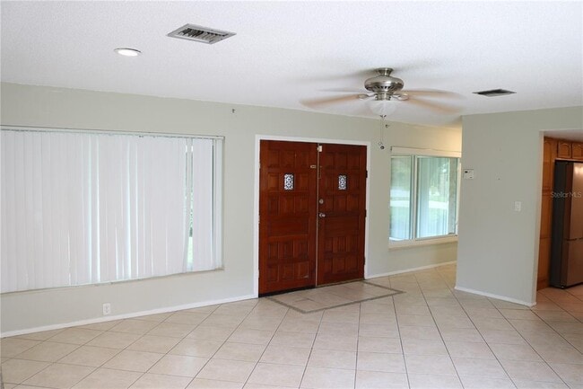 Building Photo - 1113 Lancer Ln