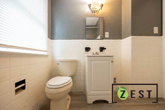 Foto del edificio - Beautiful 3 bedroom 1 Bath OPEN HOUSE 11/2...