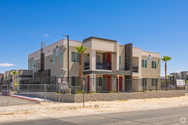 Foto del edificio - Beals-Henderson Pointe