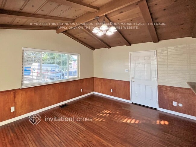 Foto del edificio - 640 W El Camino Ave