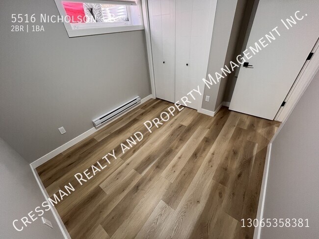 Photo du bâtiment - 2 Bedroom 1 Bathroom Basement Suite in the Greens