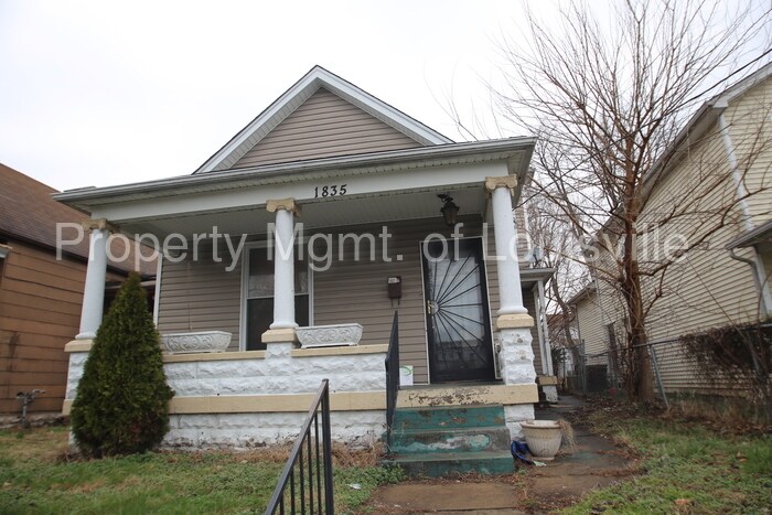 Primary Photo - 1835 Osage Ave