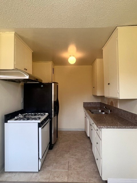 Building Photo - 14530 Amar Rd