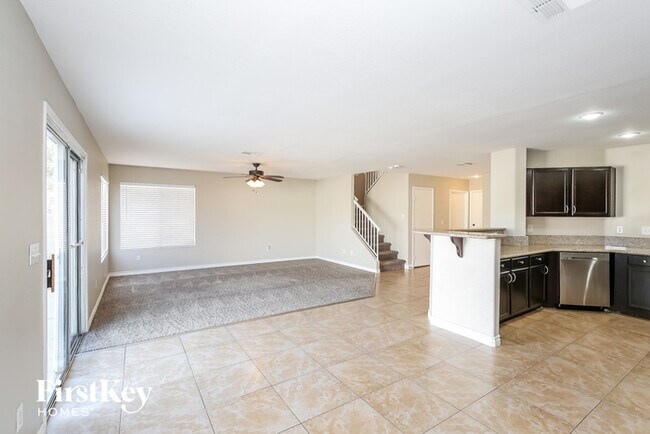 Foto del edificio - 8756 W Majestic Pine Ave