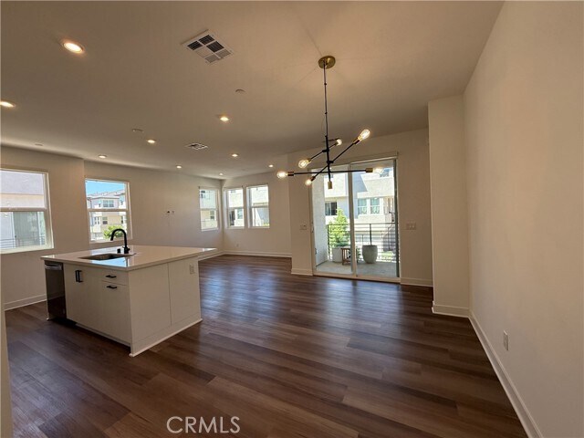 Foto del edificio - 1522 W Bushell St