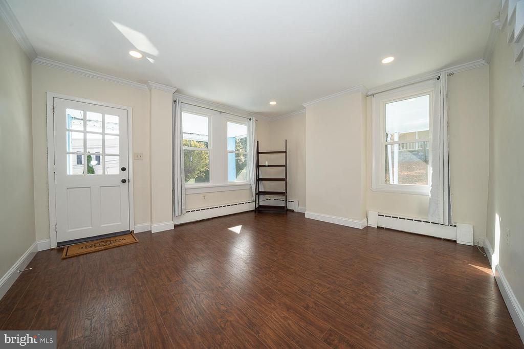 230 Brittmore Ave, Conshohocken, PA 19428 Townhome Rentals in Conshohocken PA