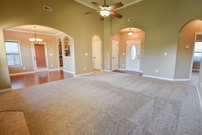 Building Photo - Three Bedroom in Fields of Northmeade!