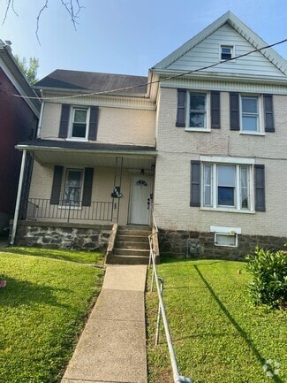 Building Photo - 1048 W Nesquehoning St