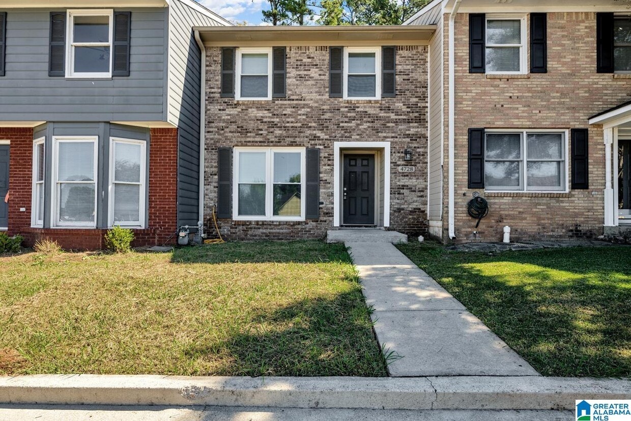Foto principal - 4728 Cheshire Cir