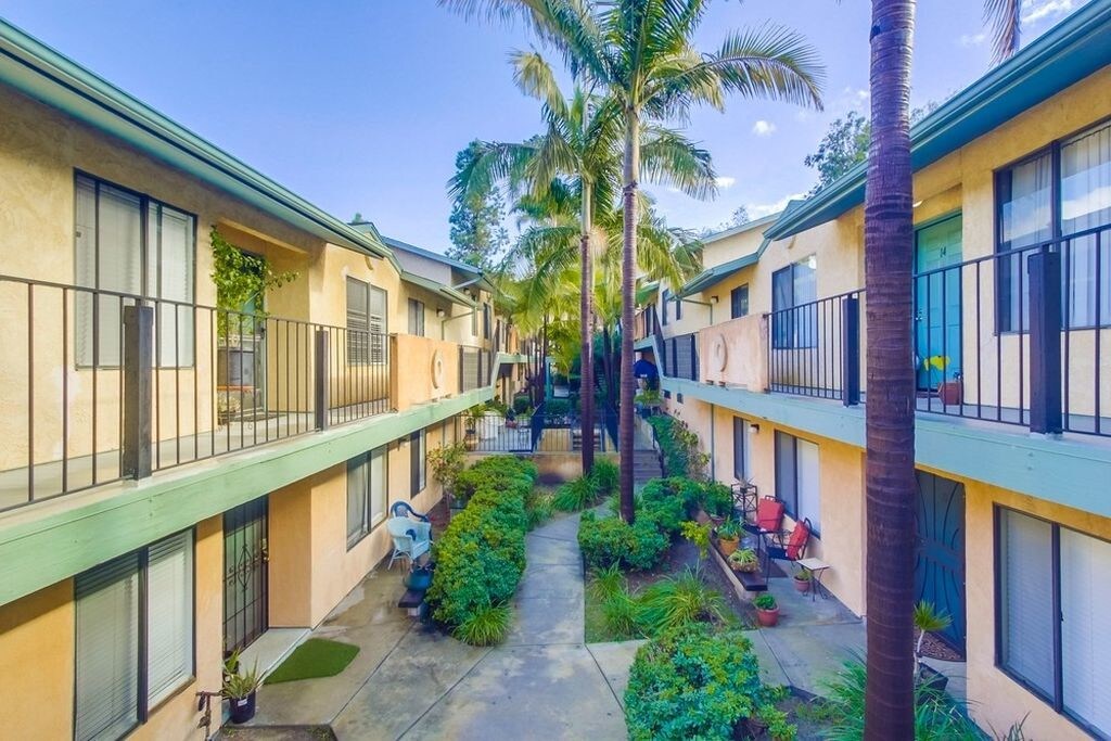 Foto principal - 552 Canyon Dr