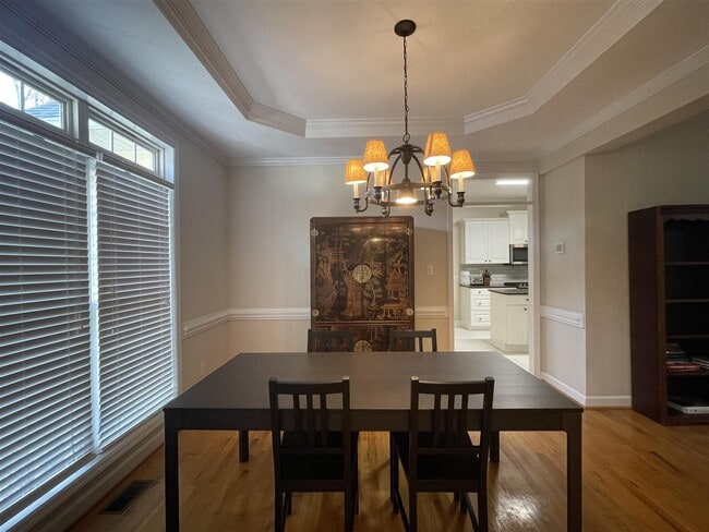 Foto del edificio - 11 Hialeah Pl