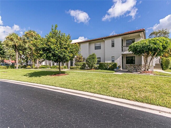 Building Photo - 21559 Cypress Hammock Dr