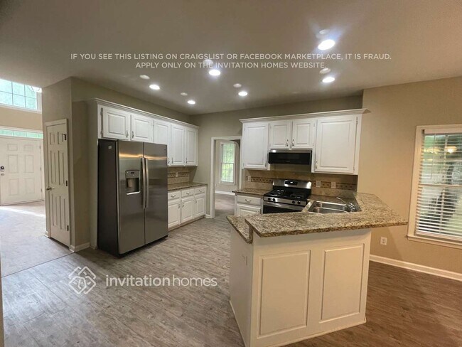 Foto del edificio - 3843 Laurel Dr NW