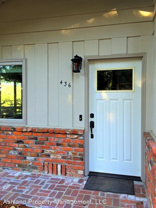 Building Photo - 4 br, 2 bath House - 436 Monte Vista Dr