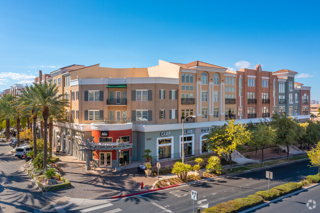 Building Photo - The District Condominiums