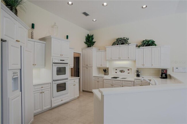 Foto del edificio - 7005 Stanhope Pl
